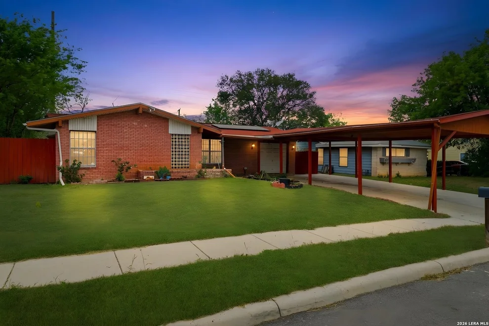 Unit for sale at 2211 Palomino Dr, San Antonio, TX 78227