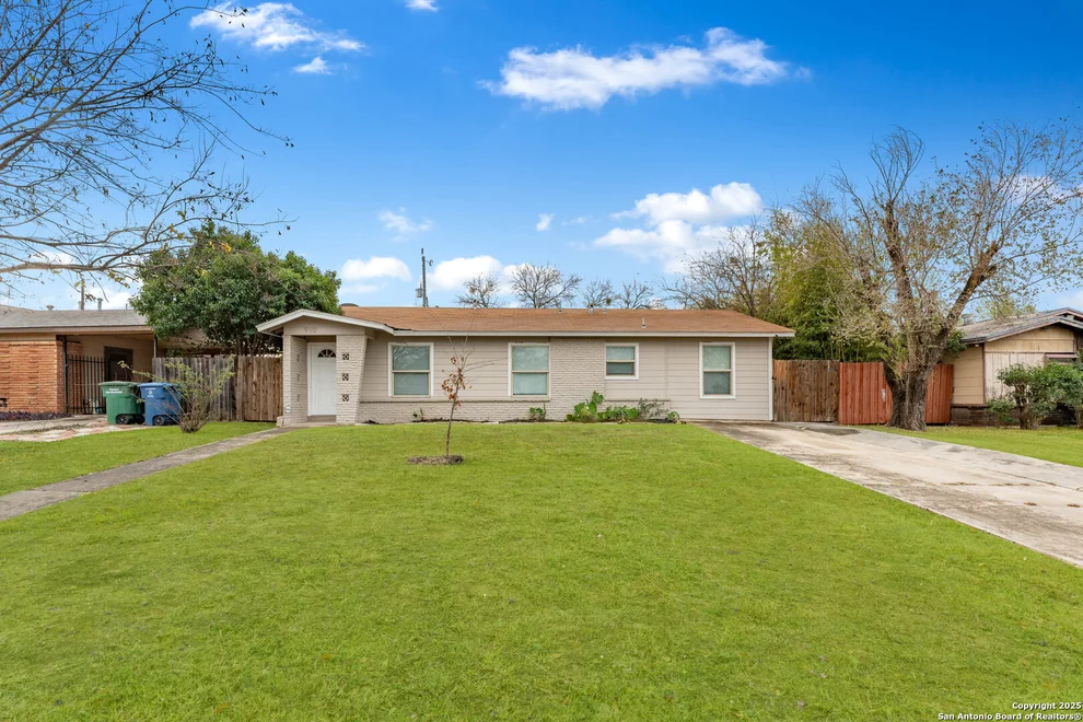 Unit for sale at 910 REXFORD DR, San Antonio, TX 78216