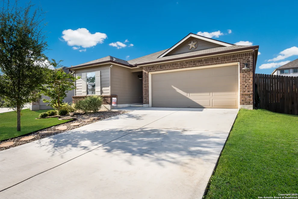 Unit for sale at 6955 Shiraz Way, Converse, TX 78109
