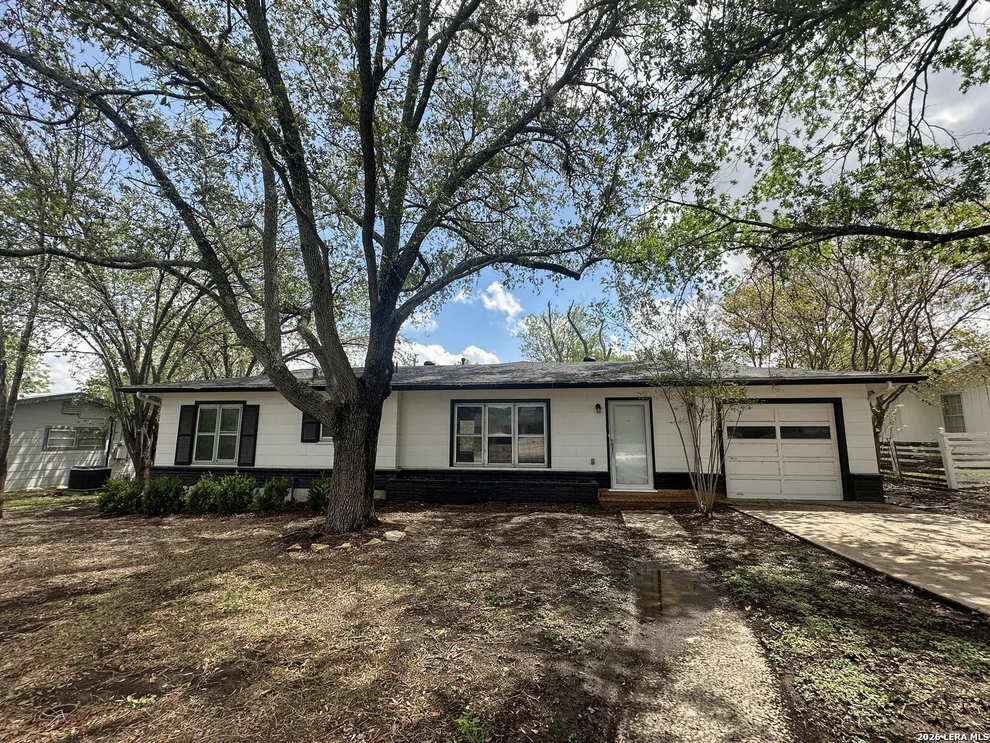 Unit for sale at 740 Rittiman Rd, Terrell Hills, TX 78209