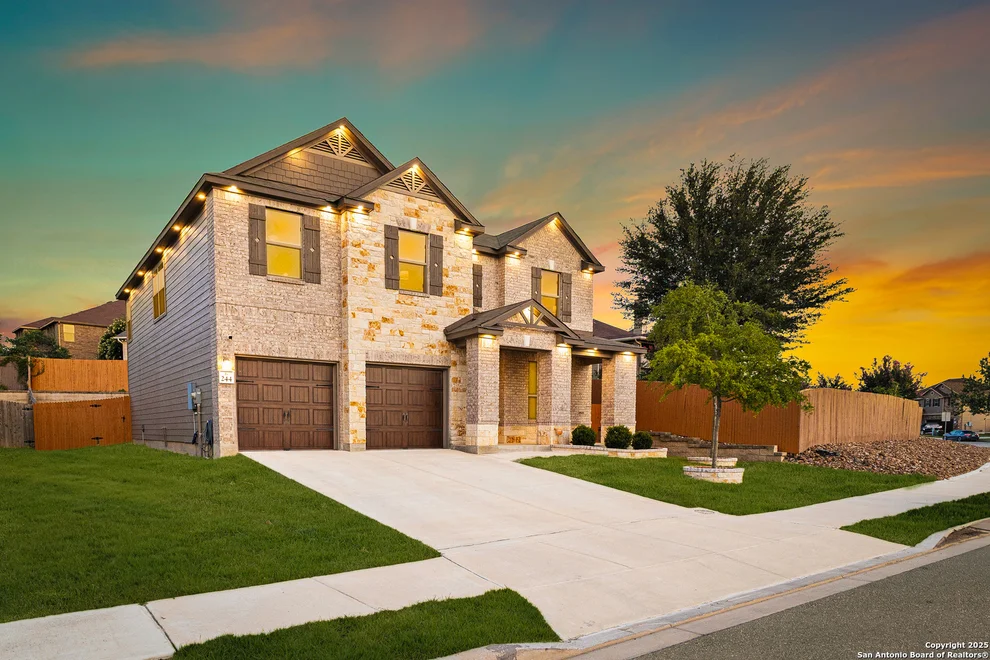 Unit for sale at 244 Landmark Way, Cibolo, TX 78108