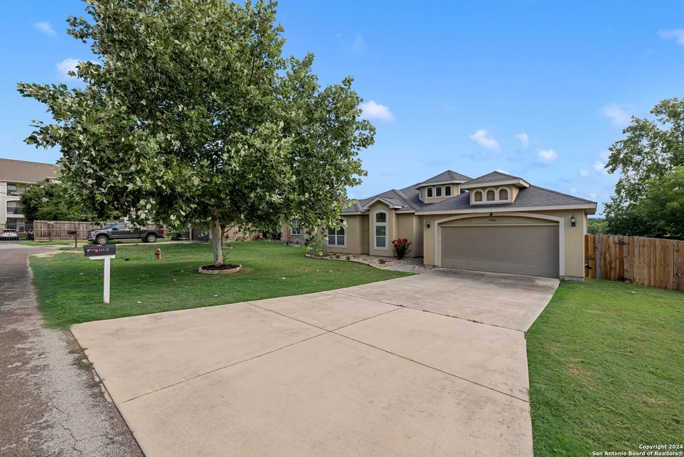 Unit for sale at 15816 GLENN LN, Selma, TX 78154