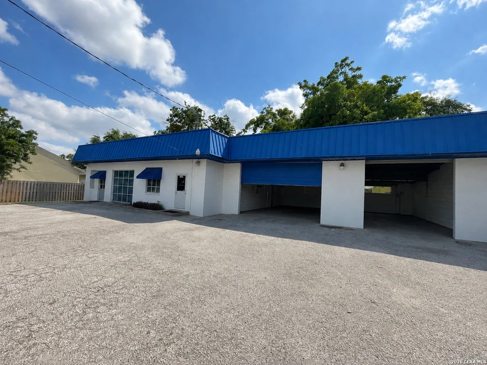 Unit for sale at 3716 S Presa, San Antonio, TX 78210