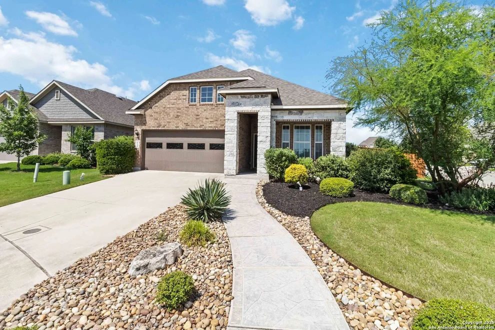 Unit for sale at 612 WIPPER, New Braunfels, TX 78130