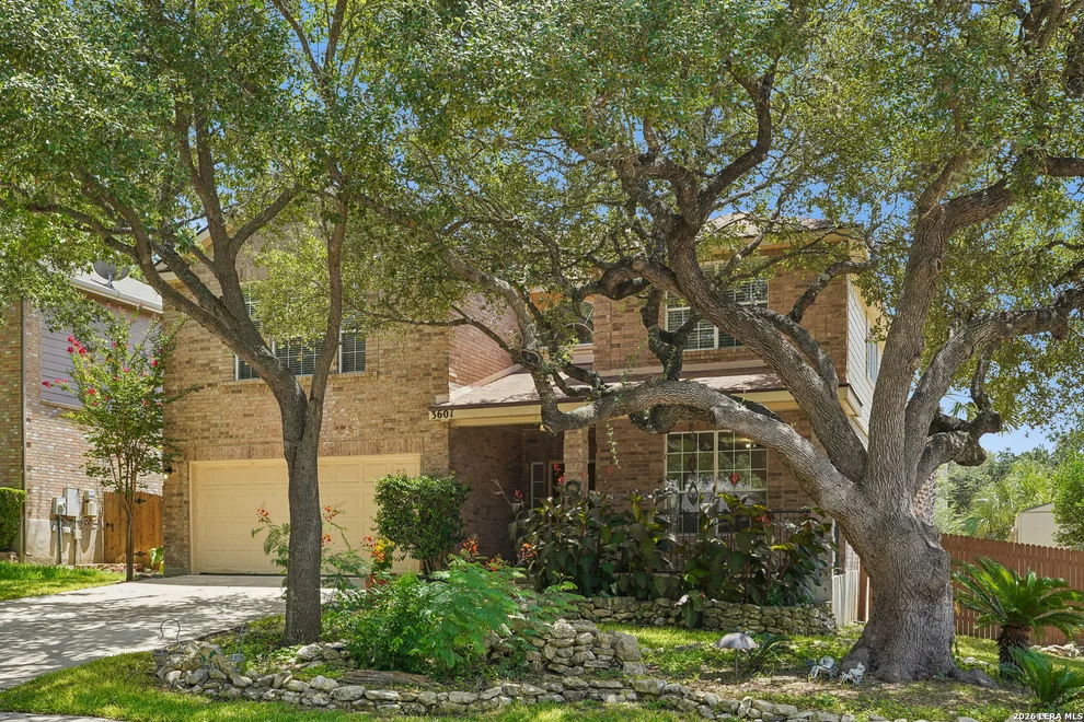 Unit for sale at 3601 Sumter Glade, Schertz, TX 78154