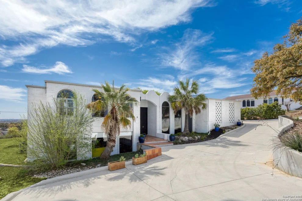 Unit for sale at 4114 Willowbrook, San Antonio, TX 78228