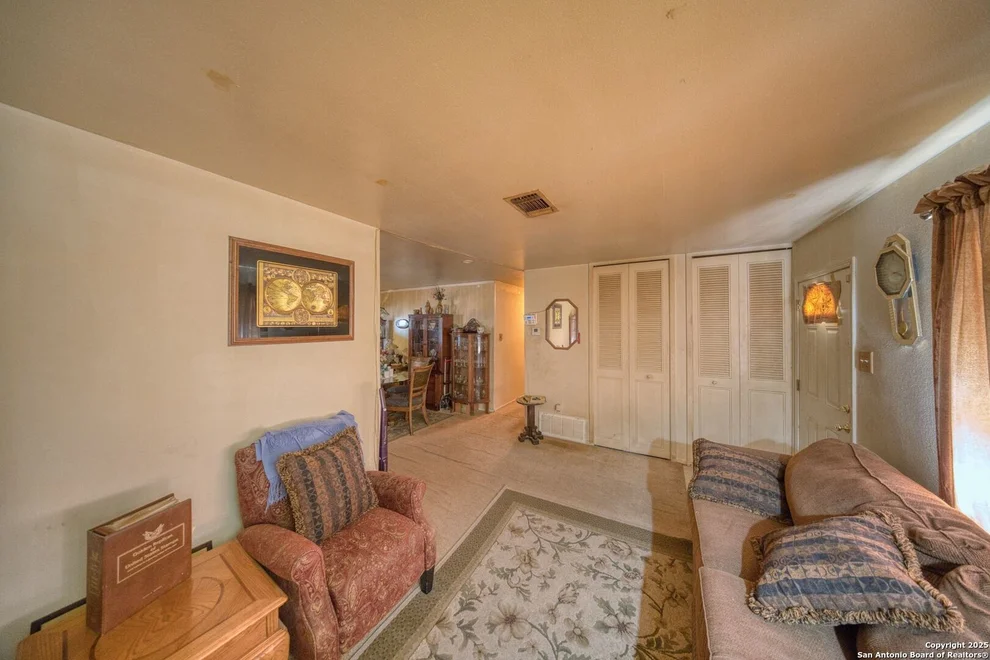 Unit for sale at 119 Pentonville, Schertz, TX 78154