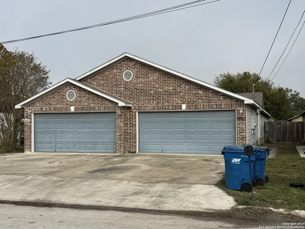 Unit for sale at 609 Market, Pleasanton, TX 78064