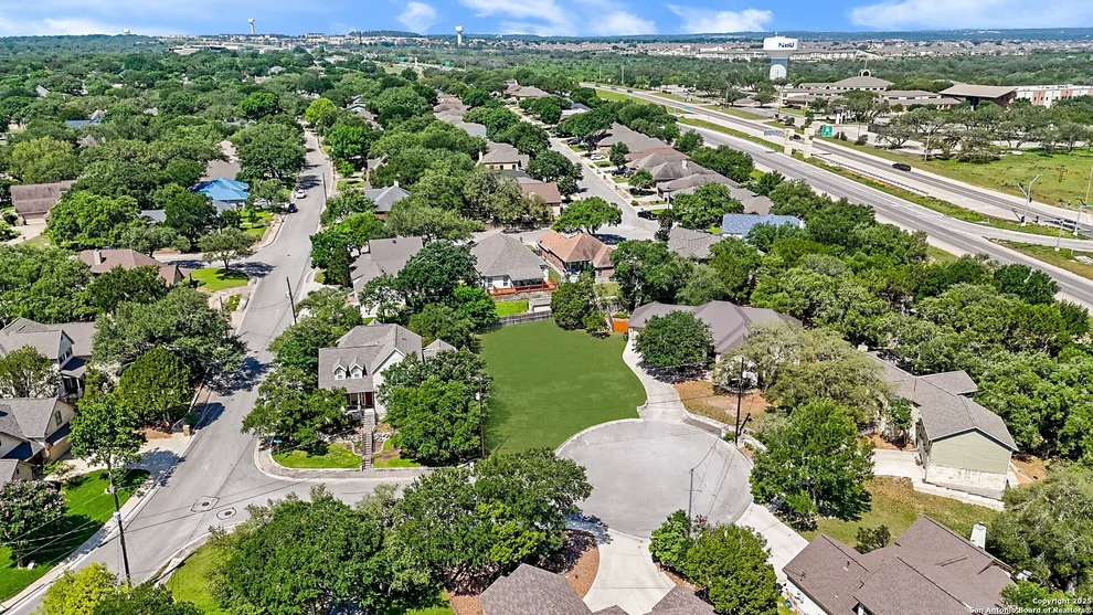 Unit for sale at 807 Elmwood Cove, New Braunfels, TX 78130