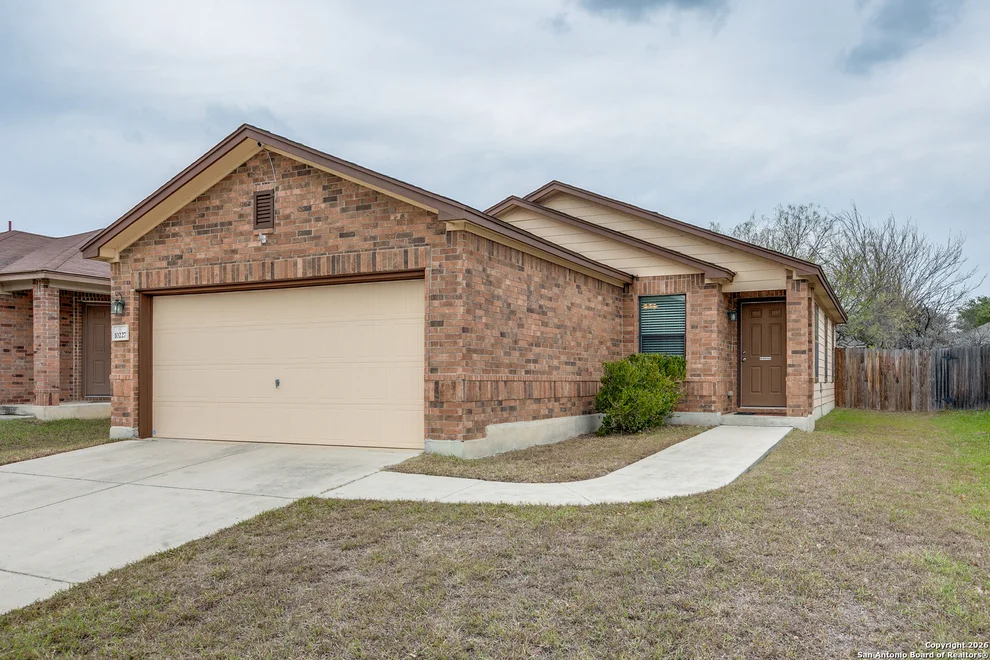 Unit for sale at 10227 Dixon Wood, San Antonio, TX 78245