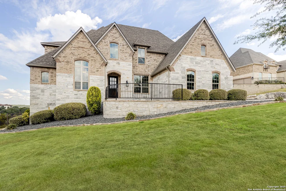 Unit for sale at 8027 Vanity Hill, San Antonio, TX 78256
