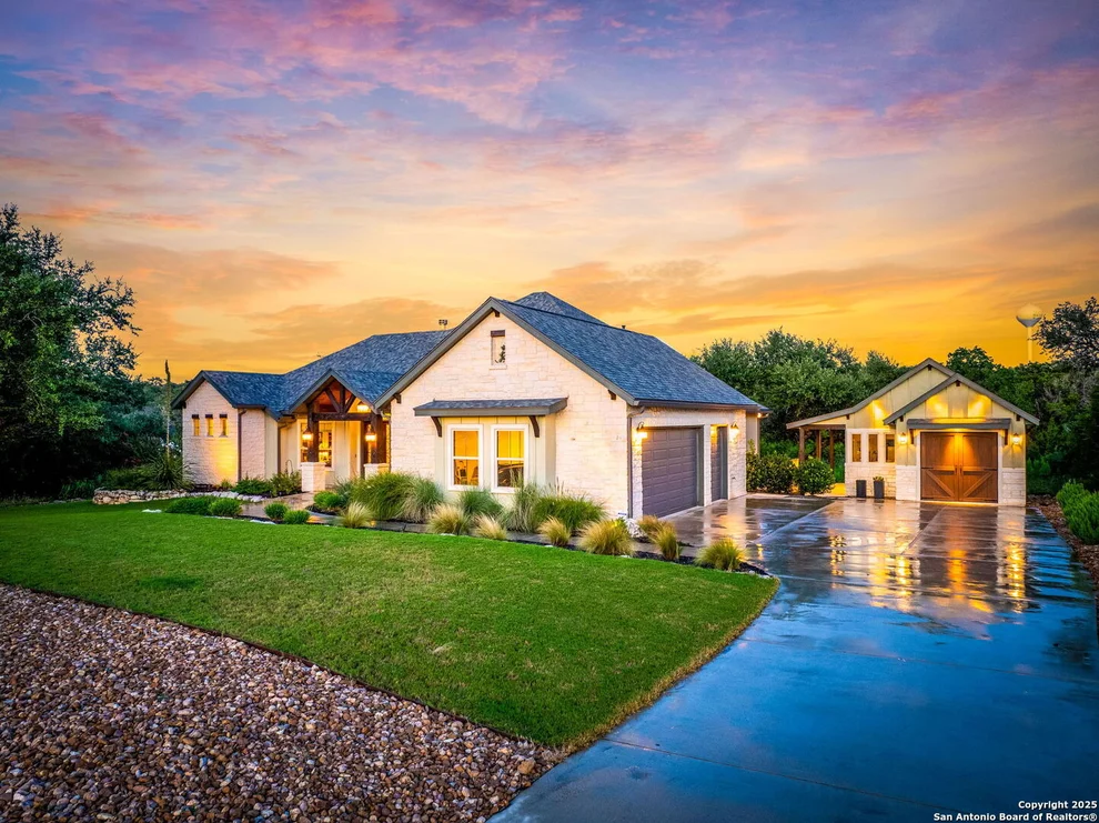 Unit for sale at 375 Curvatura, New Braunfels, TX 78132