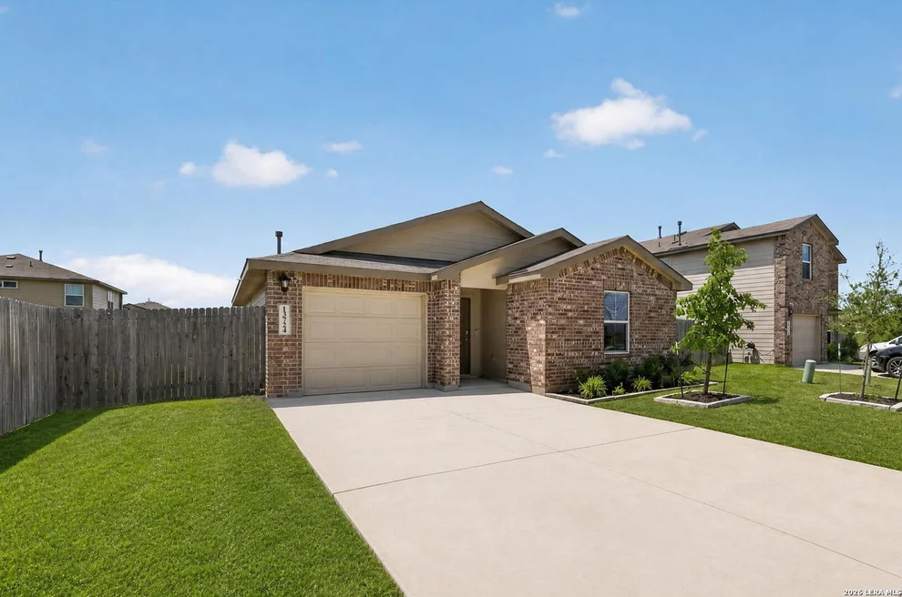 Unit for sale at 13724 WHISPER RNCH, San Antonio, TX 78252