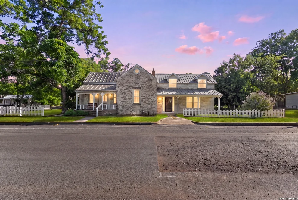 Unit for sale at 501 W CREEK ST, Fredericksburg, TX 78624