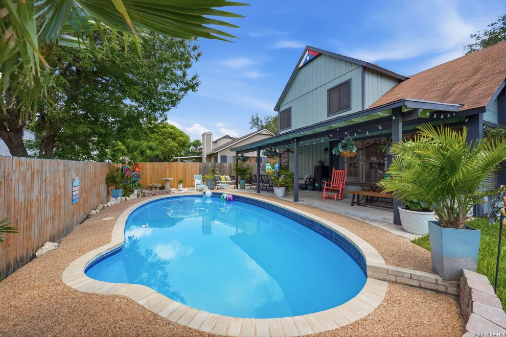 Unit for sale at 302 HORNBEAN LN, Cibolo, TX 78108