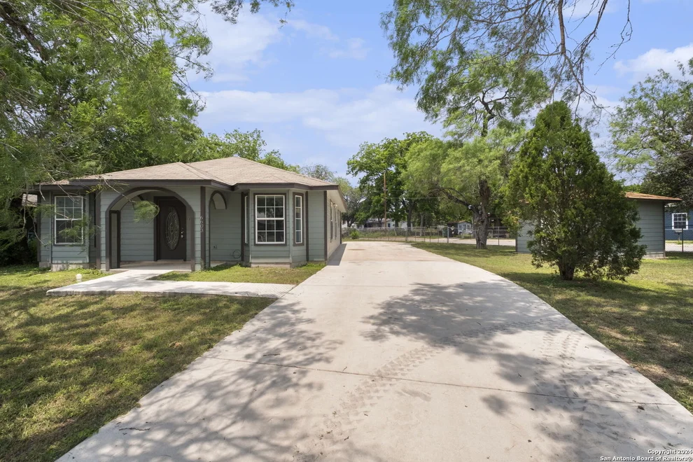 Unit for sale at 6603 Elmer Blvd, San Antonio, TX 78227