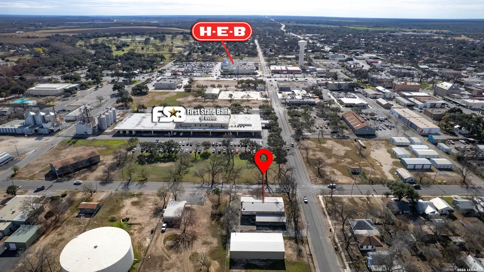 Unit for sale at 300 E Oak, Uvalde, TX 78801