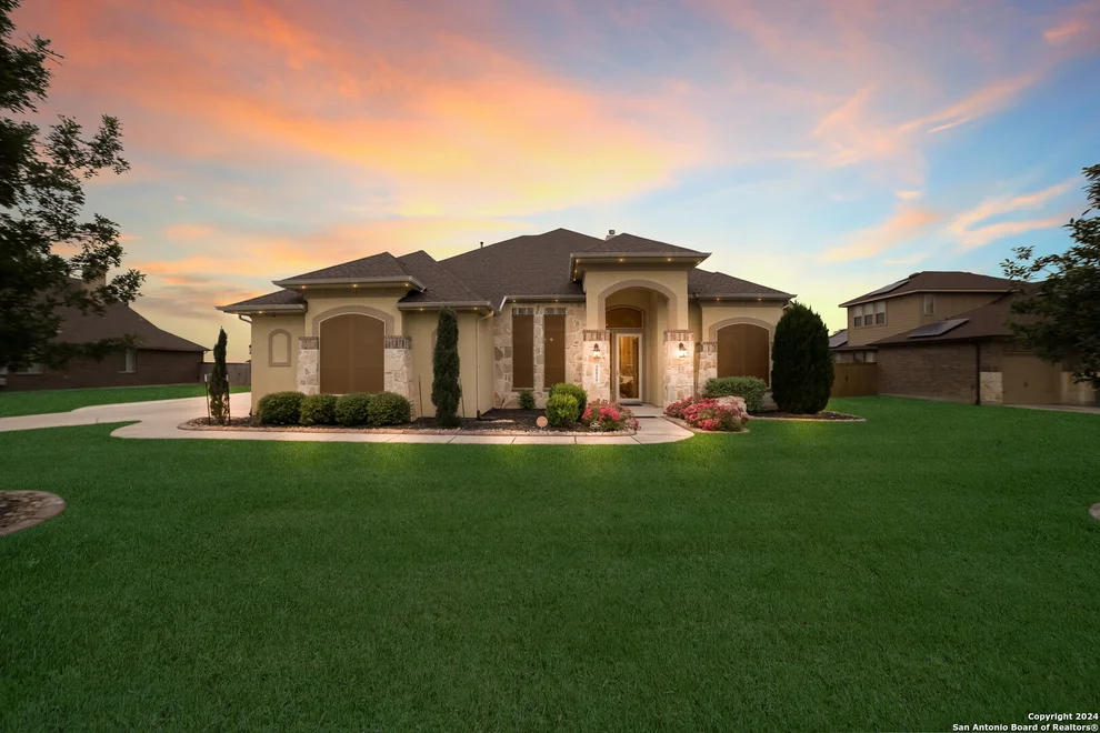 Unit for sale at 10010 SHALLOW BANK, Converse, TX 78109