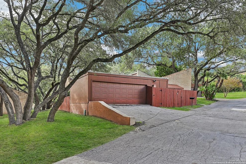 Unit for sale at 12010 Arms Way, Live Oak, TX 78233