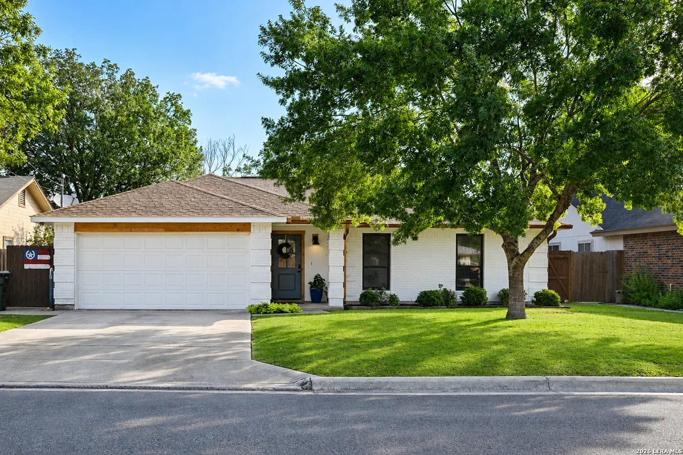 Unit for sale at 921 SEMINOLE DR, New Braunfels, TX 78130