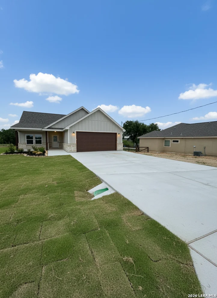 Unit for sale at 951 Rocky Ridge Loop, Canyon Lake, TX 78133