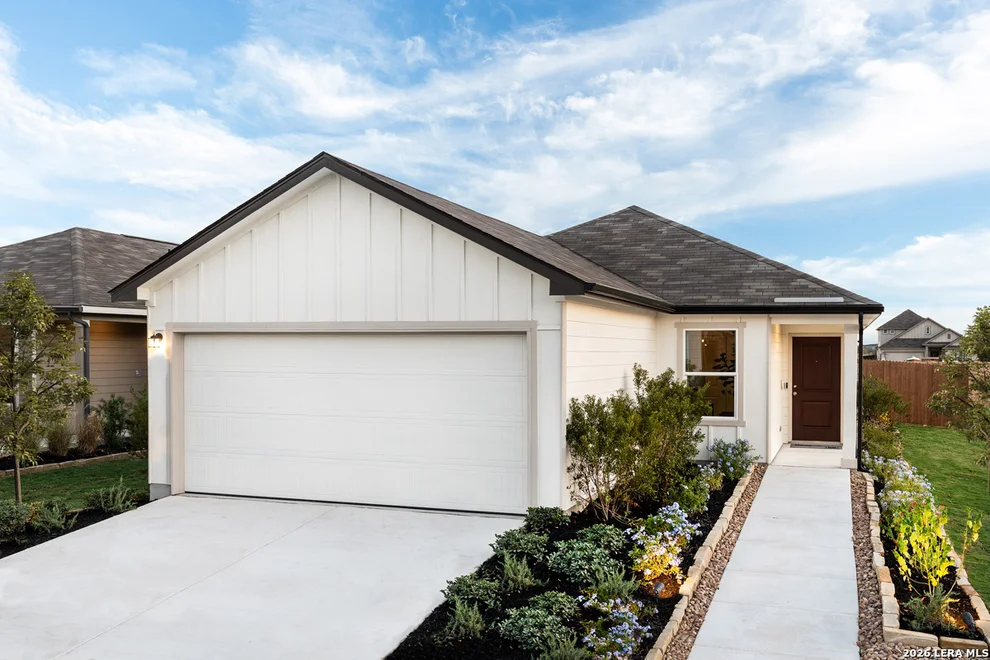 Unit for sale at 405 Sunrise Park, Seguin, TX 78155