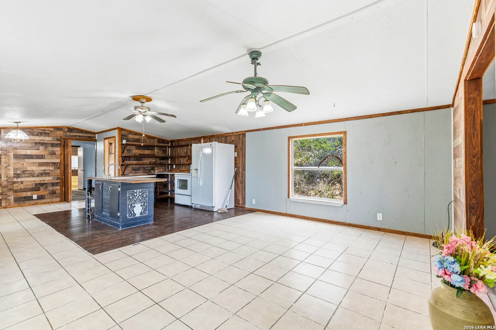 Unit for sale at 18525 County Road 5722, Castroville, TX 78009