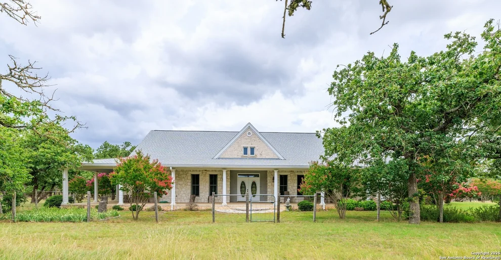 Unit for sale at 11453 N US HWY 87, Fredericksburg, TX 78624