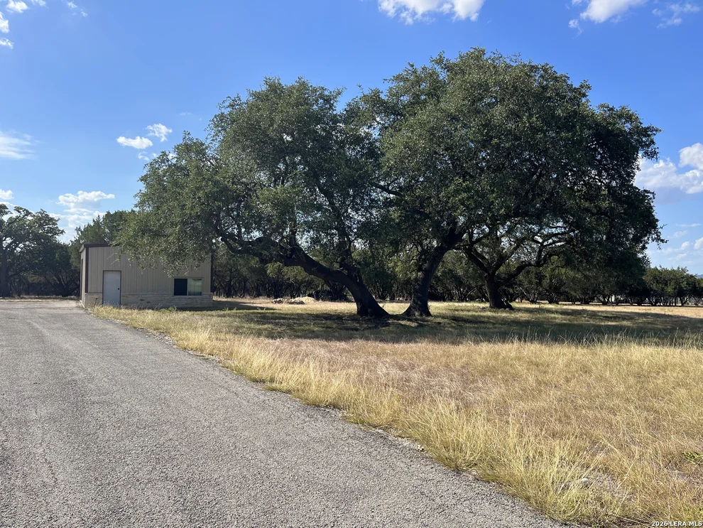 Unit for sale at 239 Appaloosa Hollow, Bandera, TX 78003