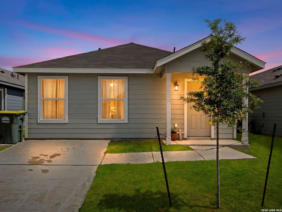 Unit for sale at 11543 Field Briar, Converse, TX 78109