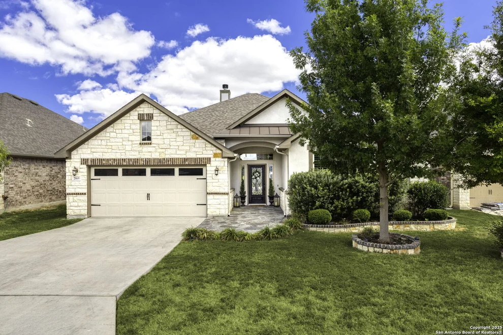 Unit for sale at 2069 Tejas Pecan, New Braunfels, TX 78130