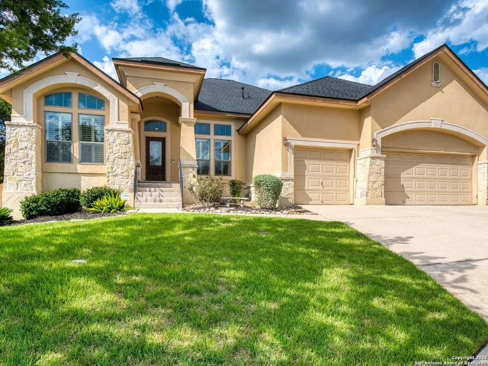 Unit for sale at 75 Raphael, San Antonio, TX 78258