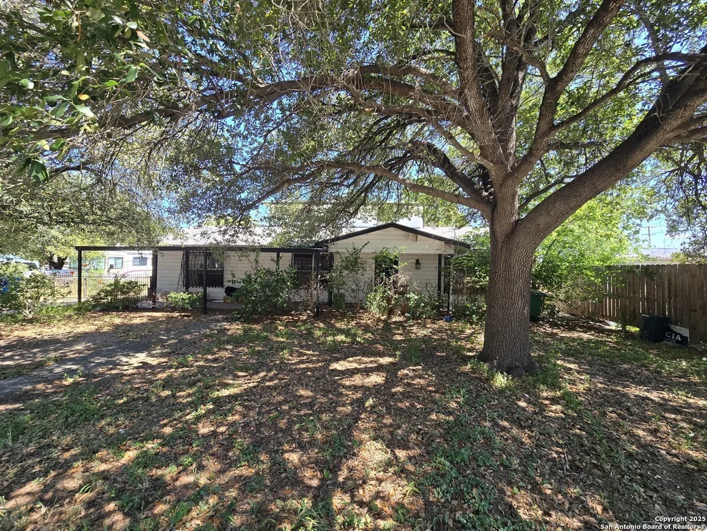 Unit for sale at 119 W Baetz Blvd, San Antonio, TX 78221