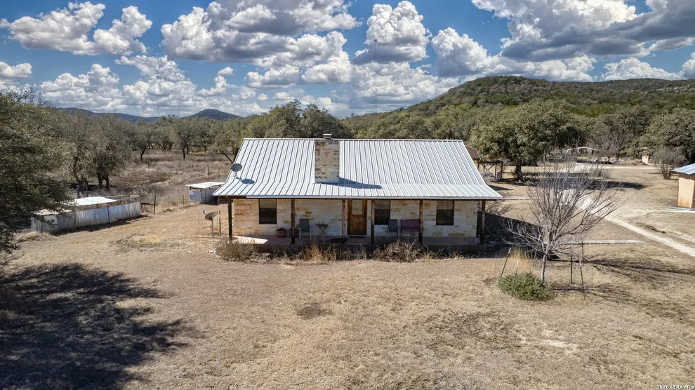 Unit for sale at 149 Red Oak Road, Leakey, TX 78873