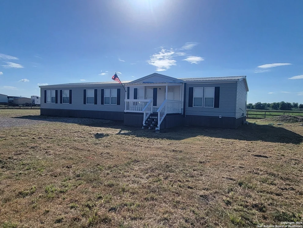 Unit for sale at 1924 FM 3013, Eagle Lake, TX 77434