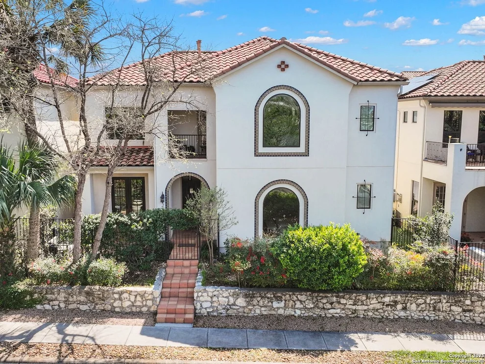 Unit for sale at 254 Brahan, San Antonio, TX 78215
