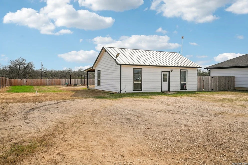 Unit for sale at 325 Las Palomas, Lytle, TX 78052