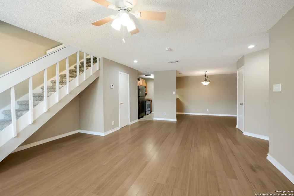 Unit for sale at 5322 Medical Dr, San Antonio, TX 78240