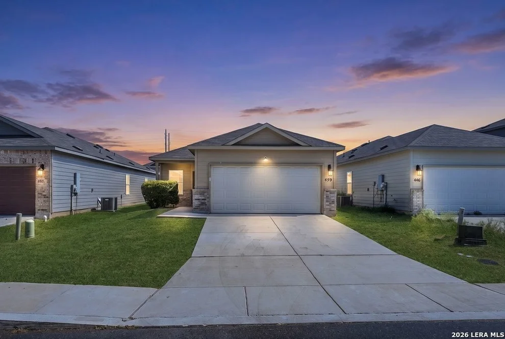 Unit for sale at 450 Pleasanton Spring, San Antonio, TX 78221