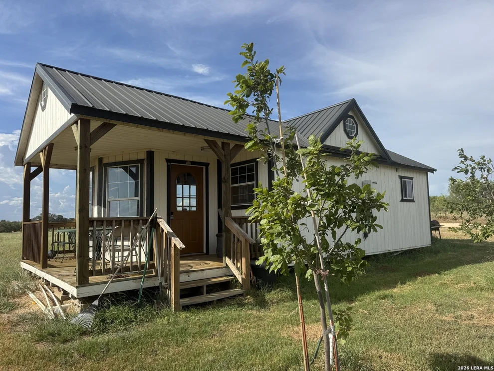 Unit for sale at 1887 State Highway 97E, Floresville, TX 78114