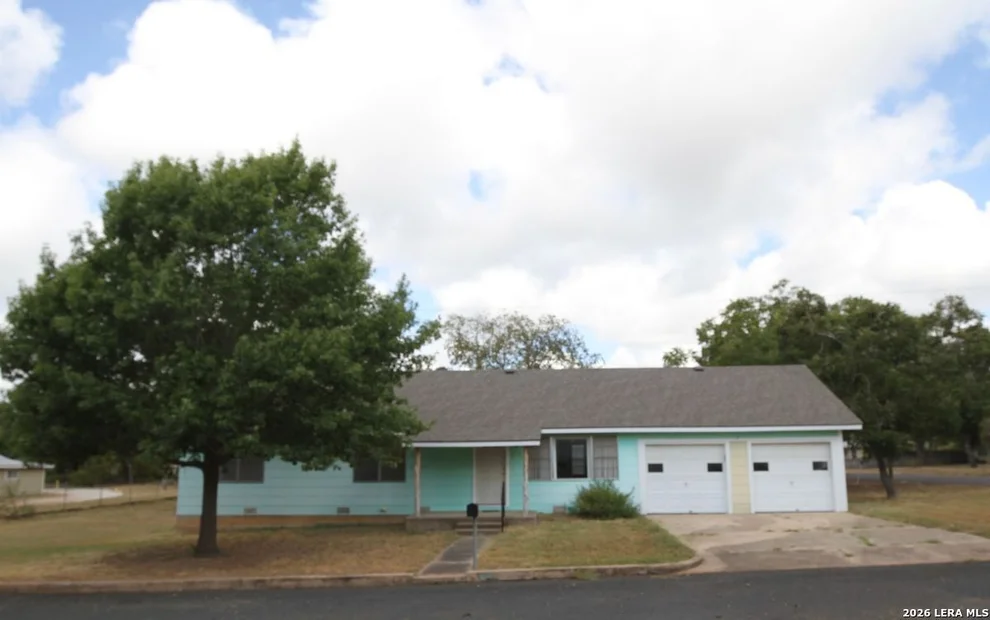 Unit for sale at 610 N Pine St, Fredericksburg, TX 78624