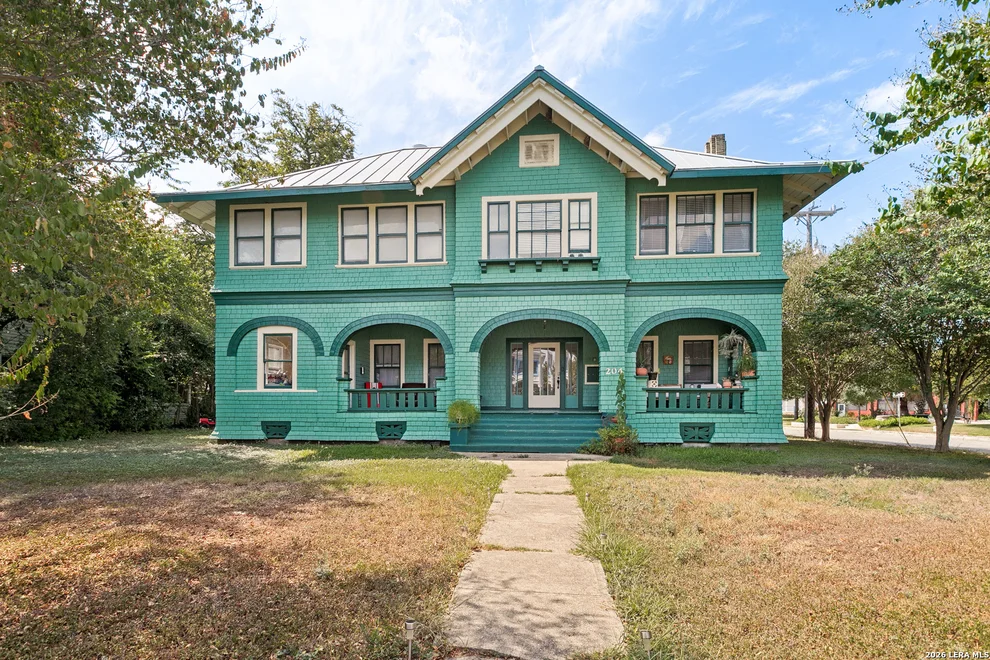 Unit for sale at 204 Florida, San Antonio, TX 78210