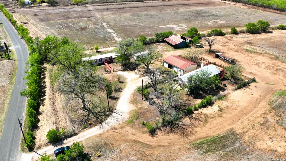 Unit for sale at 10945 Dillon Rd, Atascosa, TX 78002