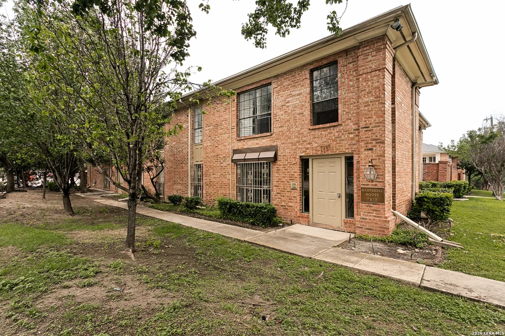 Unit for sale at 7815 Broadway, San Antonio, TX 78209