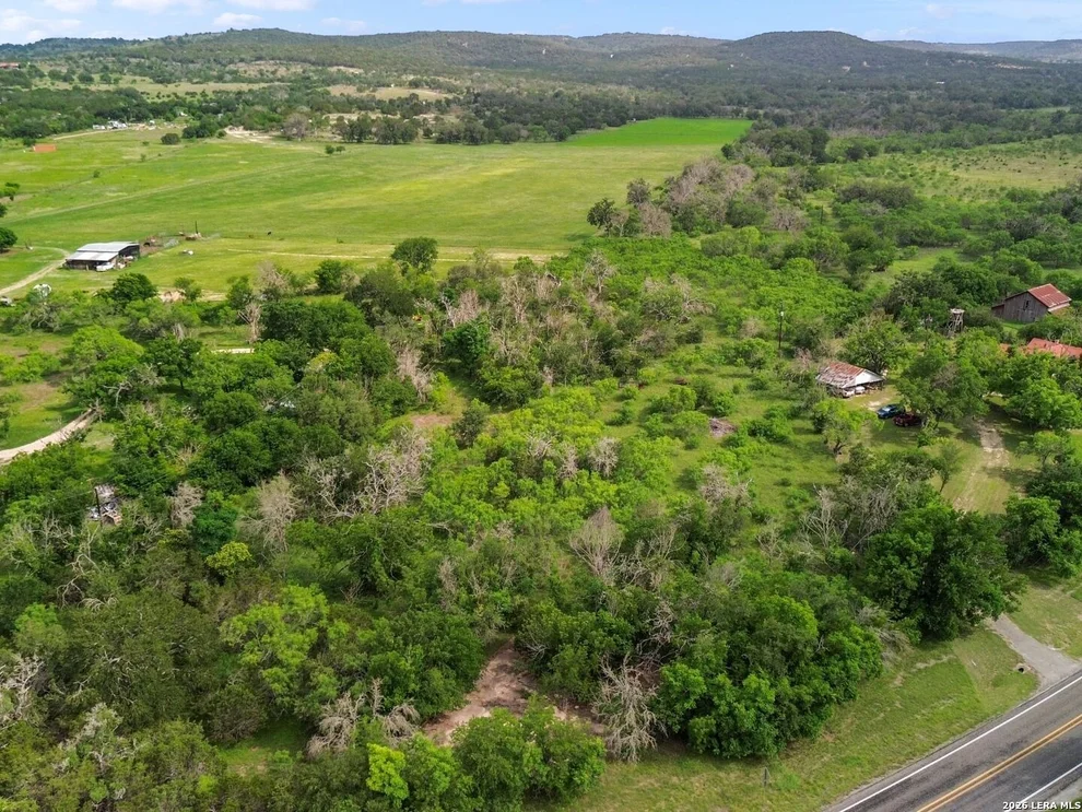 Unit for sale at 846 FM 480, Center Point, TX 78010