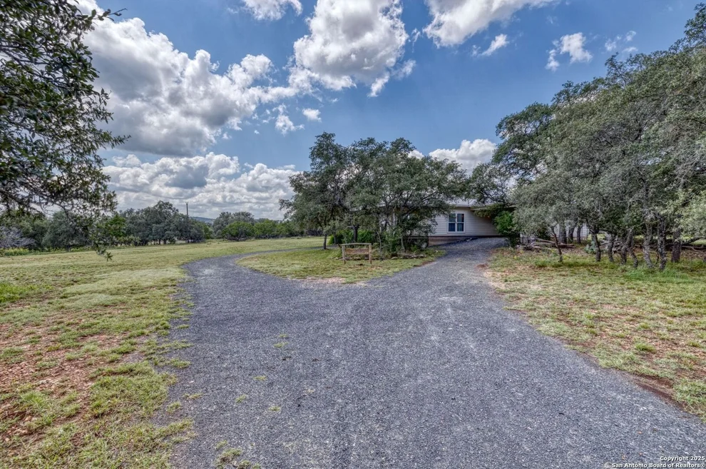 Unit for sale at 565 Loop Rd., Reagan Wells, TX 78801