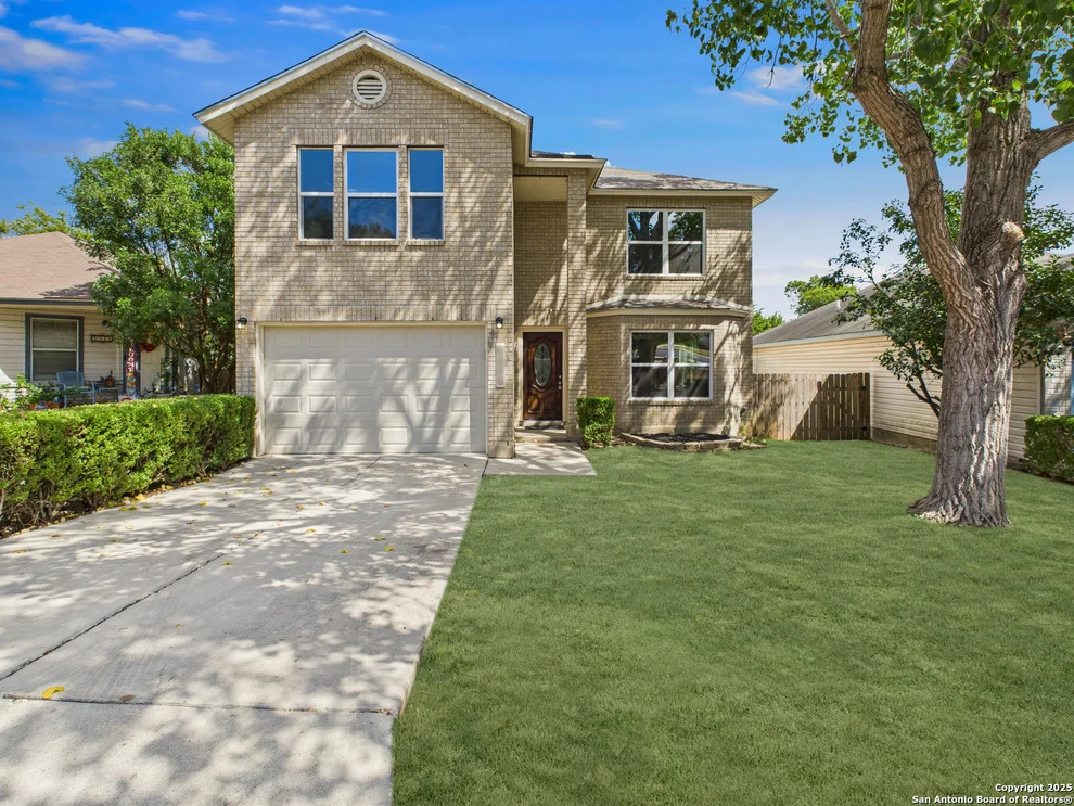 Unit for sale at 9506 Bending Crest, San Antonio, TX 78239