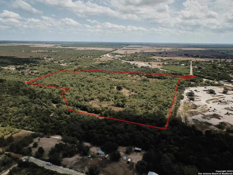 Unit for sale at 000 E Hwy 59 N Side, Beeville, TX 78102