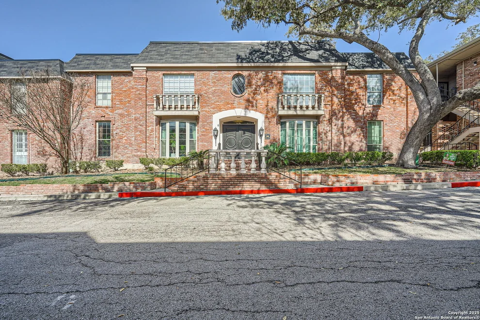 Unit for sale at 7500 Callaghan Rd, San Antonio, TX 78229