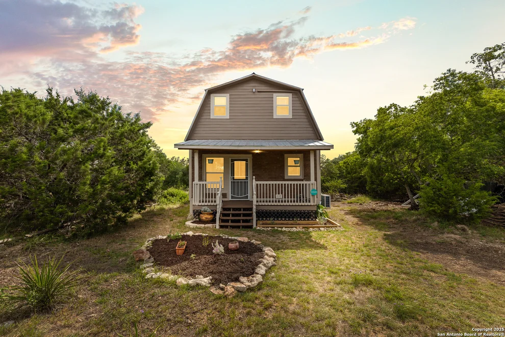 Unit for sale at 1698 Sorrel Creek, Canyon Lake, TX 78133